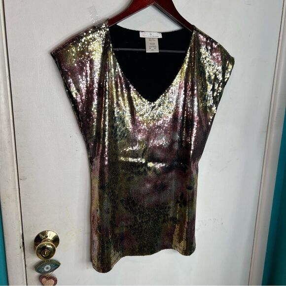 PAPILLON BLANC mini sequined all over top V neck short sleeves - Picture 1 of 6